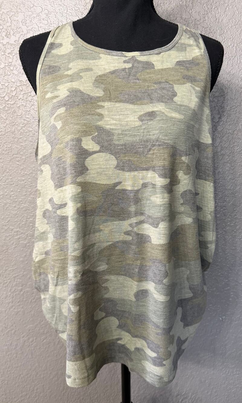 So Womens Sz XL Camouflage Camo Green Gray Favorite Tank Top Shirt